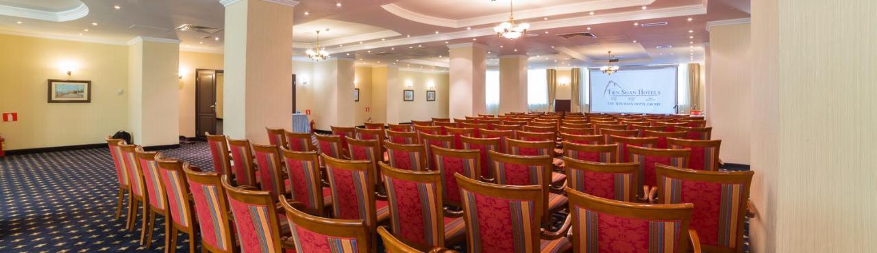 Grand Tien Shan Hotel Almaty Exterior foto